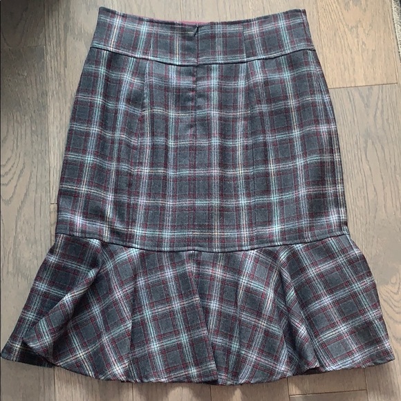 Skirt - Picture 2 of 3